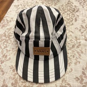 Vans | Striped Black & White Hat